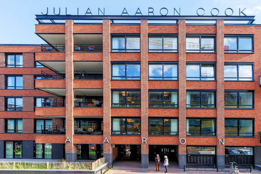 B&BW_Aaron_gebouw vanaf voorkant